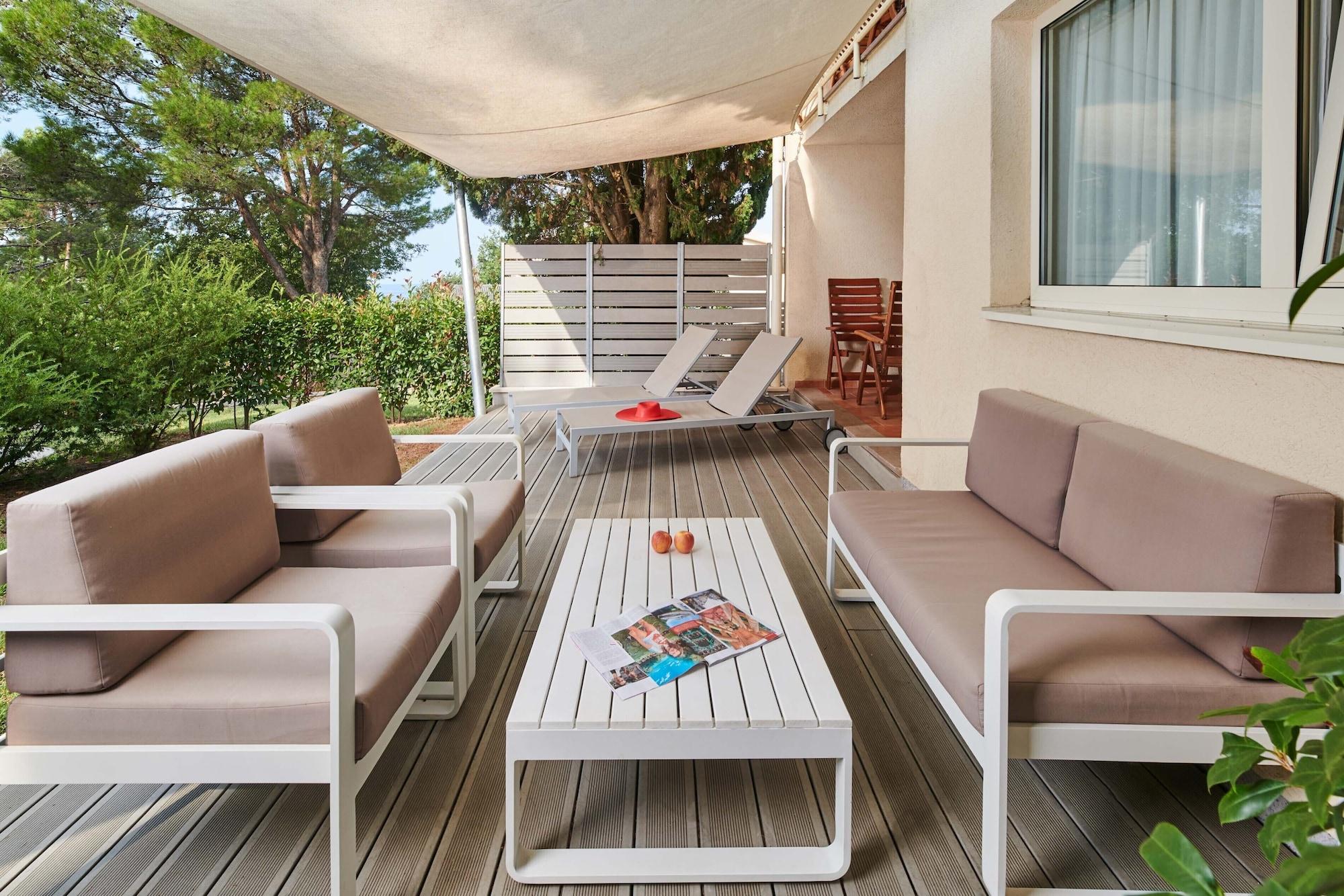 Apartments Bellevue Plava Laguna Πόρετς Εξωτερικό φωτογραφία