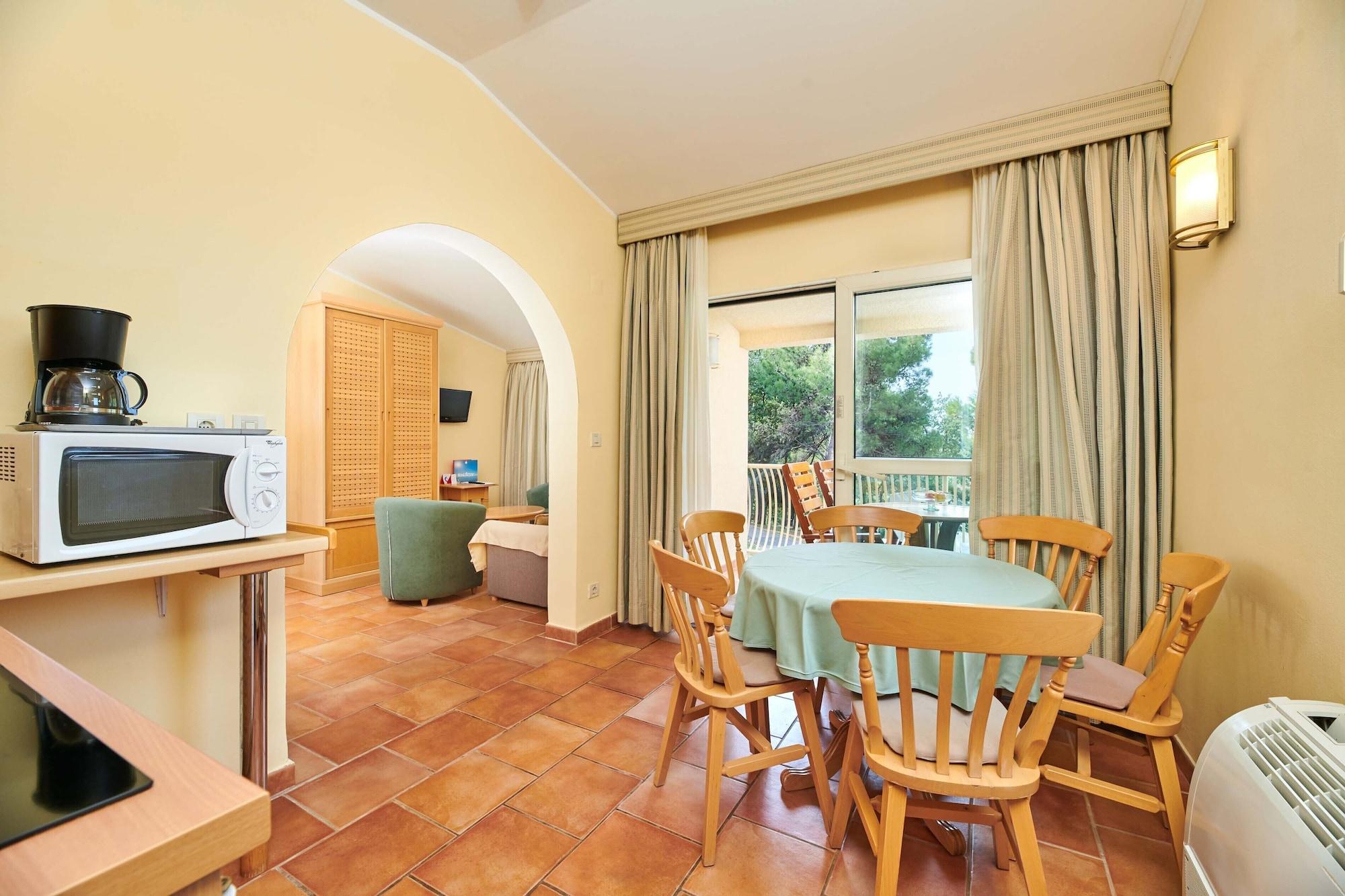 Apartments Bellevue Plava Laguna Πόρετς Εξωτερικό φωτογραφία