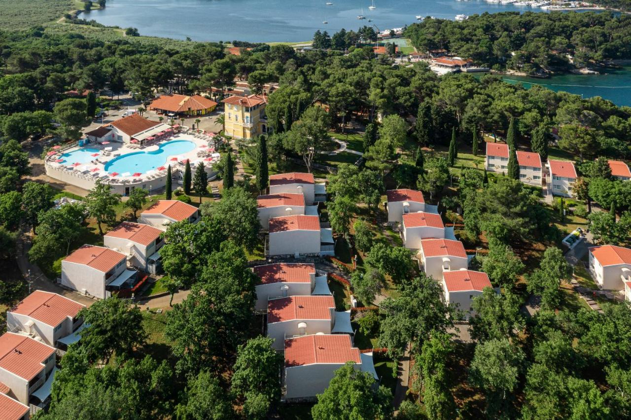 Apartments Bellevue Plava Laguna Πόρετς Εξωτερικό φωτογραφία
